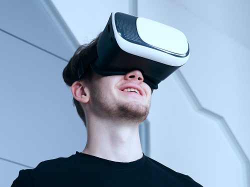 computer-scientist-wearing-vr-glasses-panicking